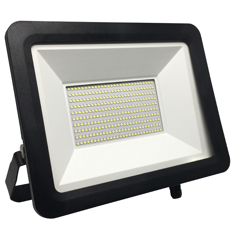 LED reflektor STAR SMD, 200 W, 15600 lm, 5000 K, IP65, čierny (RLED48WL-200W)