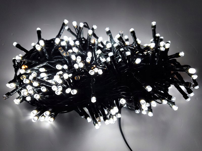 LED vianočná reťaz 2-20, 20 m, 400 LED, vonkajšia aj vnútorná, studená biela, FLASH studená biela