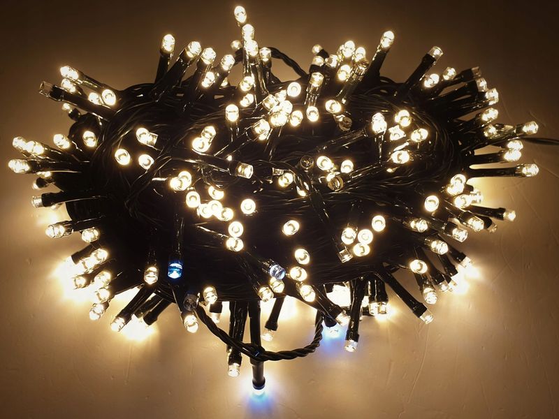 LED vianočná reťaz 2-20, 20 m, 400 LED, vonkajšia aj vnútorná, teplá biela, FLASH studená biela