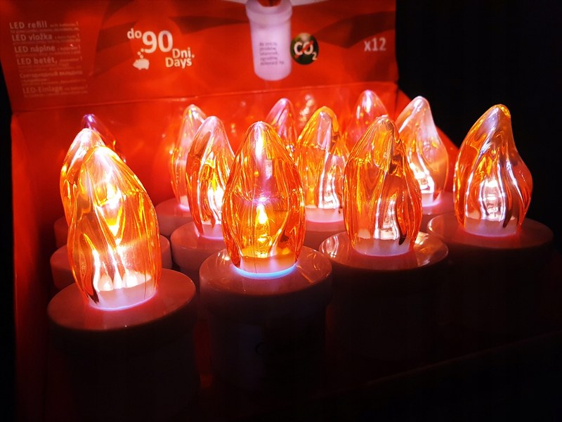 LED vklad do hrobového lampáša 4-15, červené svetlo, na batérie 2× AA