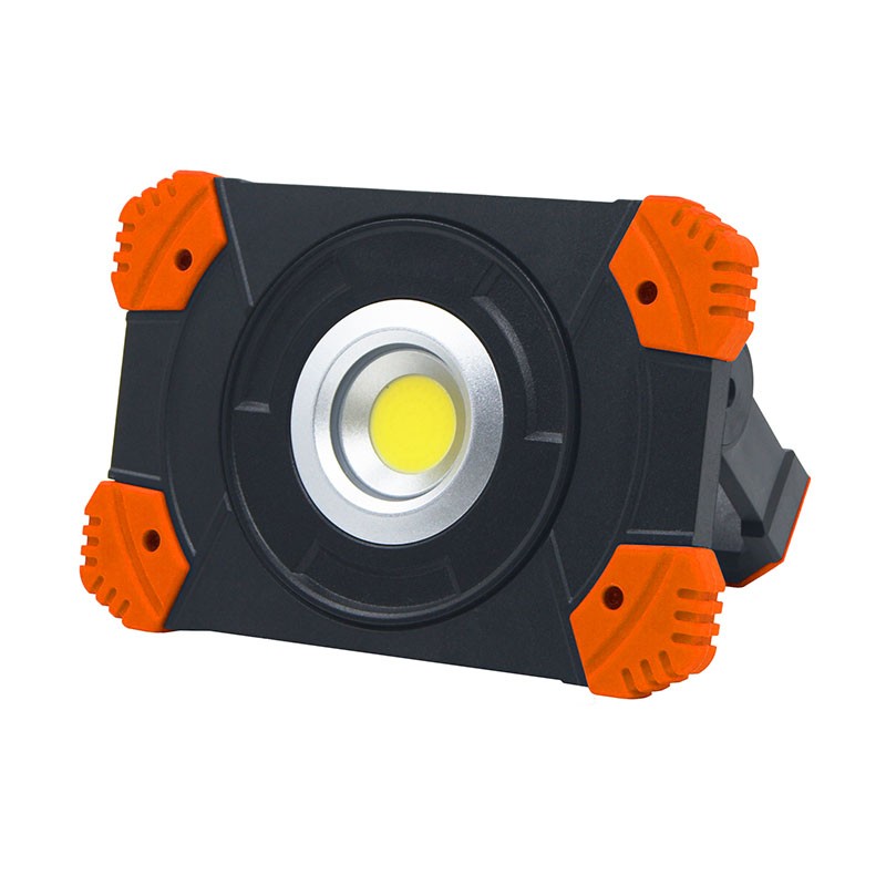 Nabíjací LED reflektor 10 W, 1000 lm, s funkciou powerbanky, IP54 (WM-10W-RE)