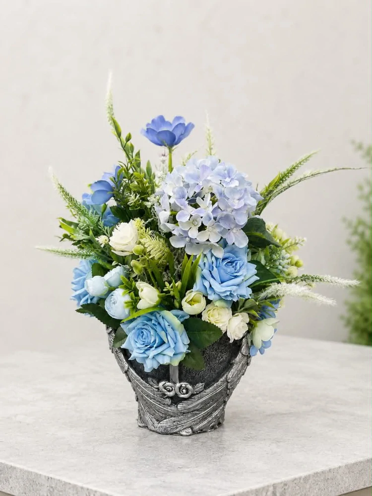 Spomienková zaťažená ikebana modrá