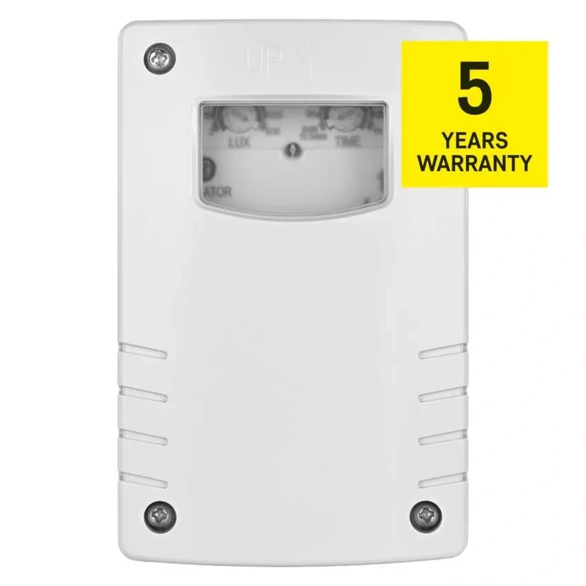 Senzor súmraku 1800W IP65 biely
