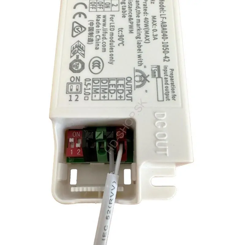 Stmievateľný Driver LIFUD 0-10V na 40W LED panel