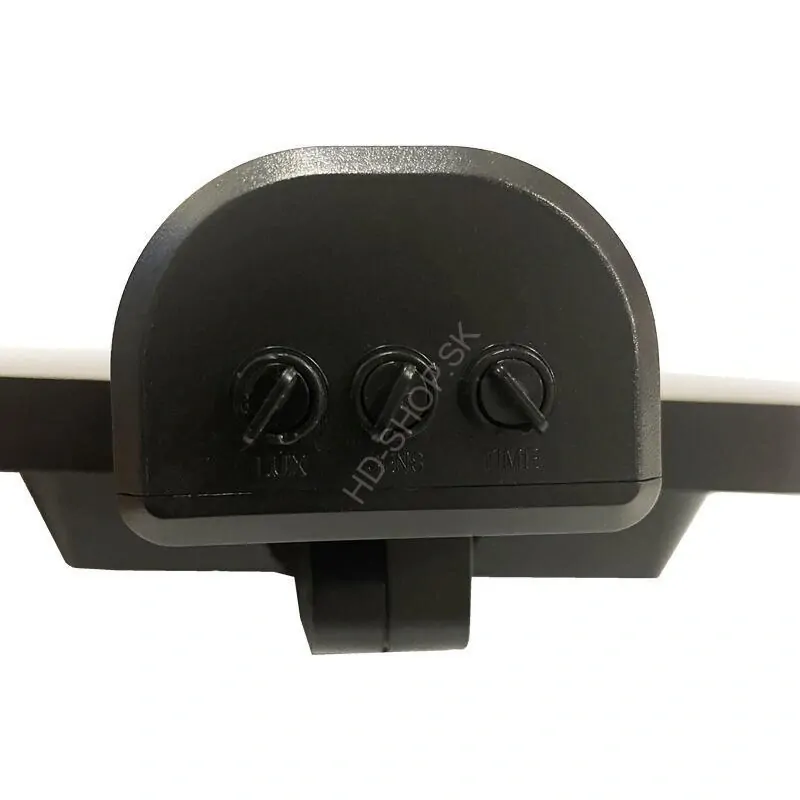 LED čierne vonkajšie solárne svietidlo so senzorom 12W /1200lm / 3000K - 4100K - 6500K 